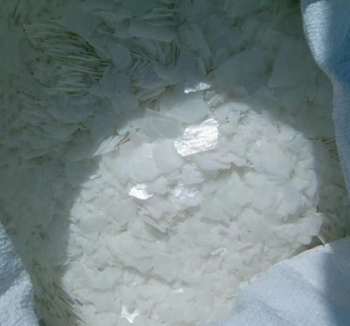 Naoh Industrial Grade Alkali Sodium Hydroxide Flakes Pearls Caustic Soda 99% Price CAS 1310-73-2